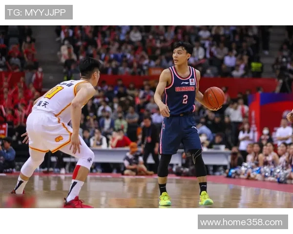 深圳篮球队配合问题引发热议球迷与专家各执己见分析争议原因